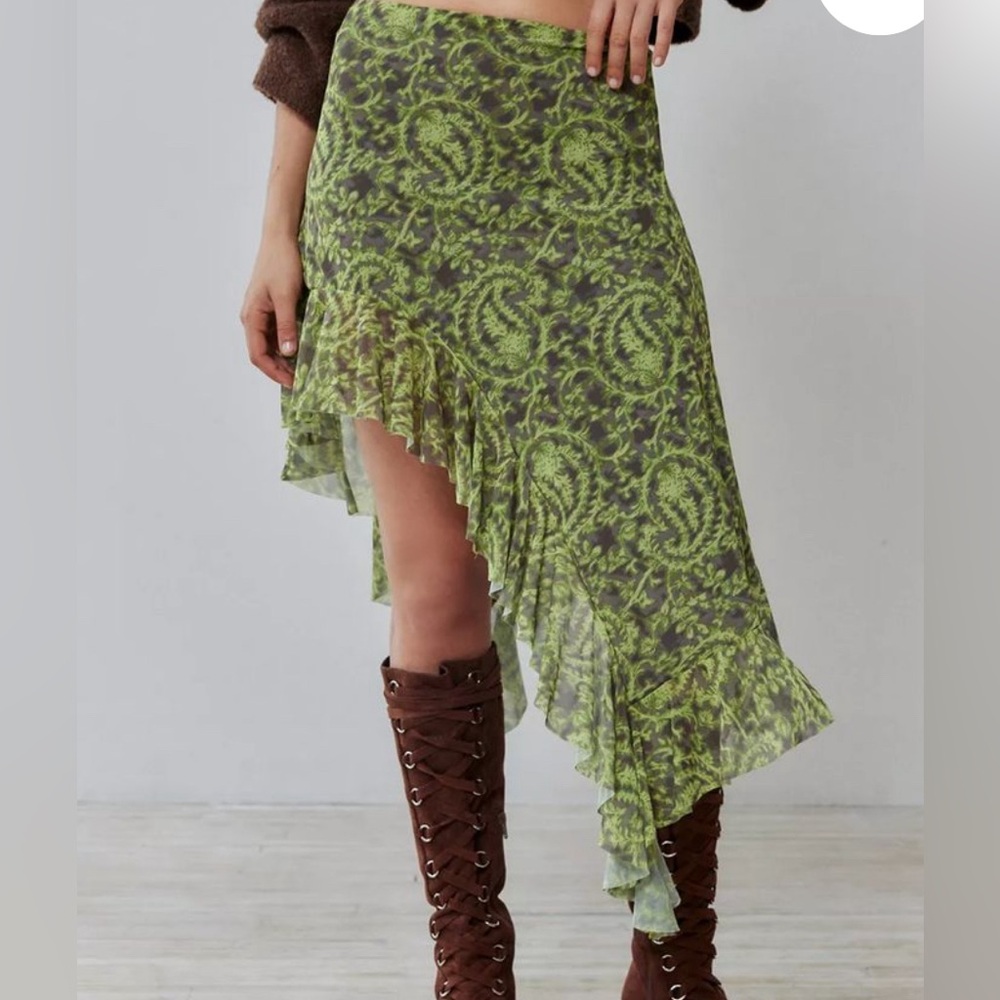 Urban Outfitters Green Paisley High-Low Ruffle Skirt